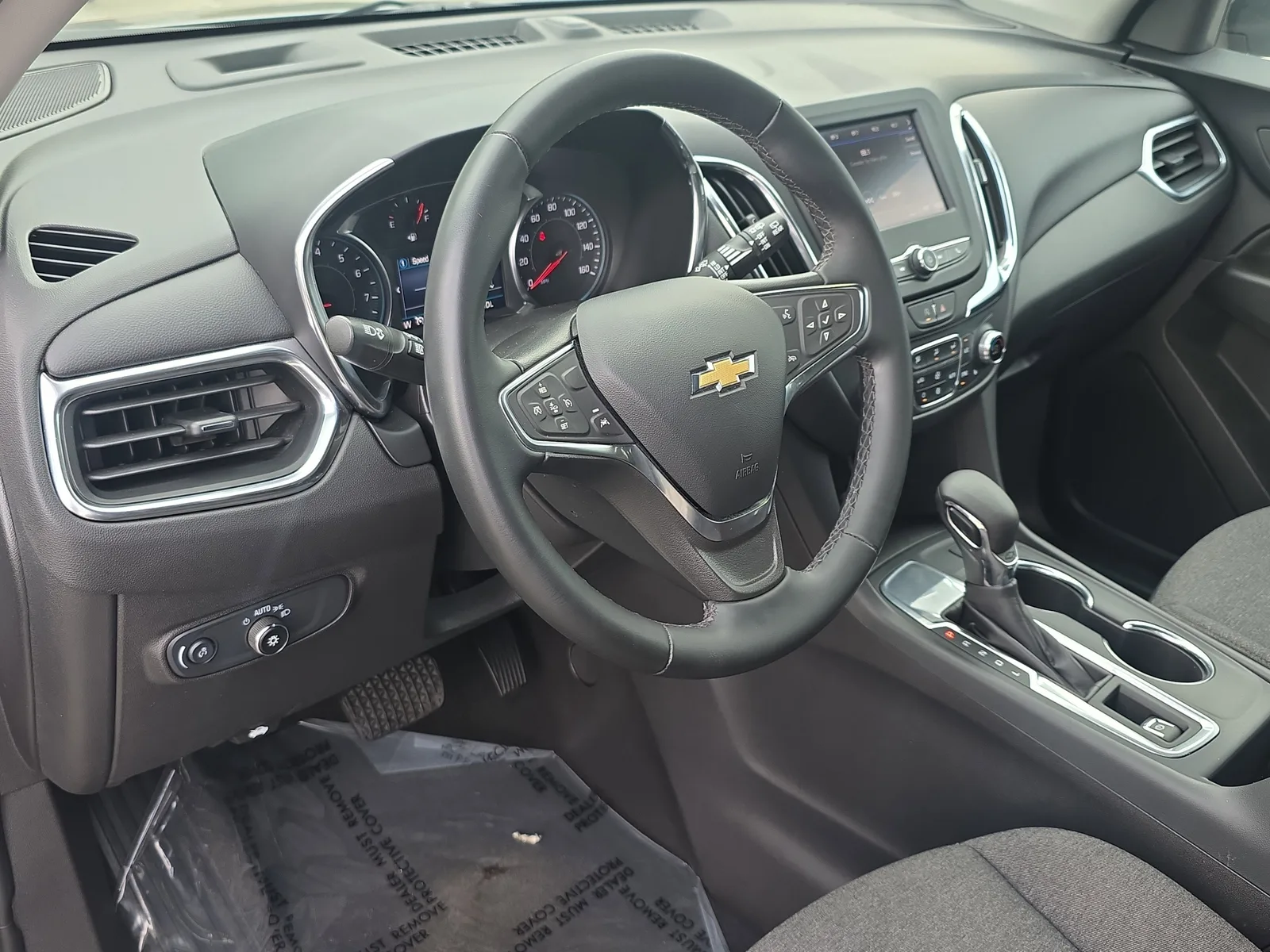2024 Chevrolet Equinox LT photo 23