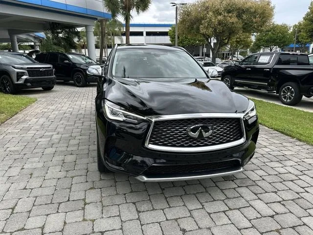 2023 INFINITI QX50 LUXE photo 17