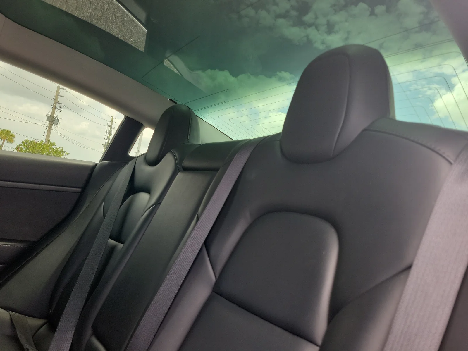 2020 Tesla Model 3 Standard Range Plus photo 12