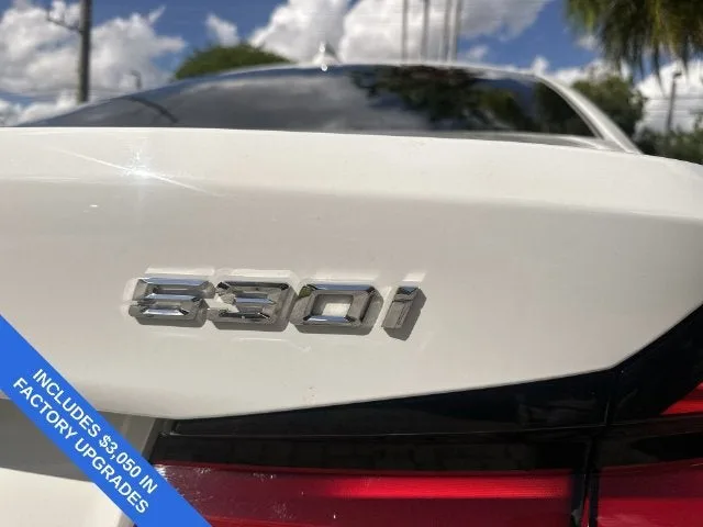 2023 BMW 5 Series 530i photo 39