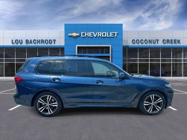 2021 BMW X7 xDrive40i photo 9