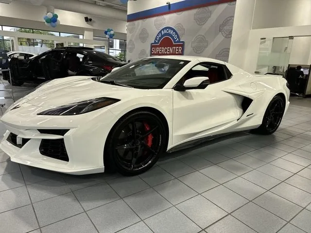 2025 Chevrolet Corvette E-Ray 1LZ photo 21