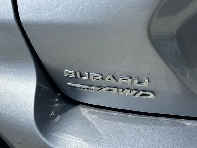 2025 Subaru Crosstrek Premium photo 12