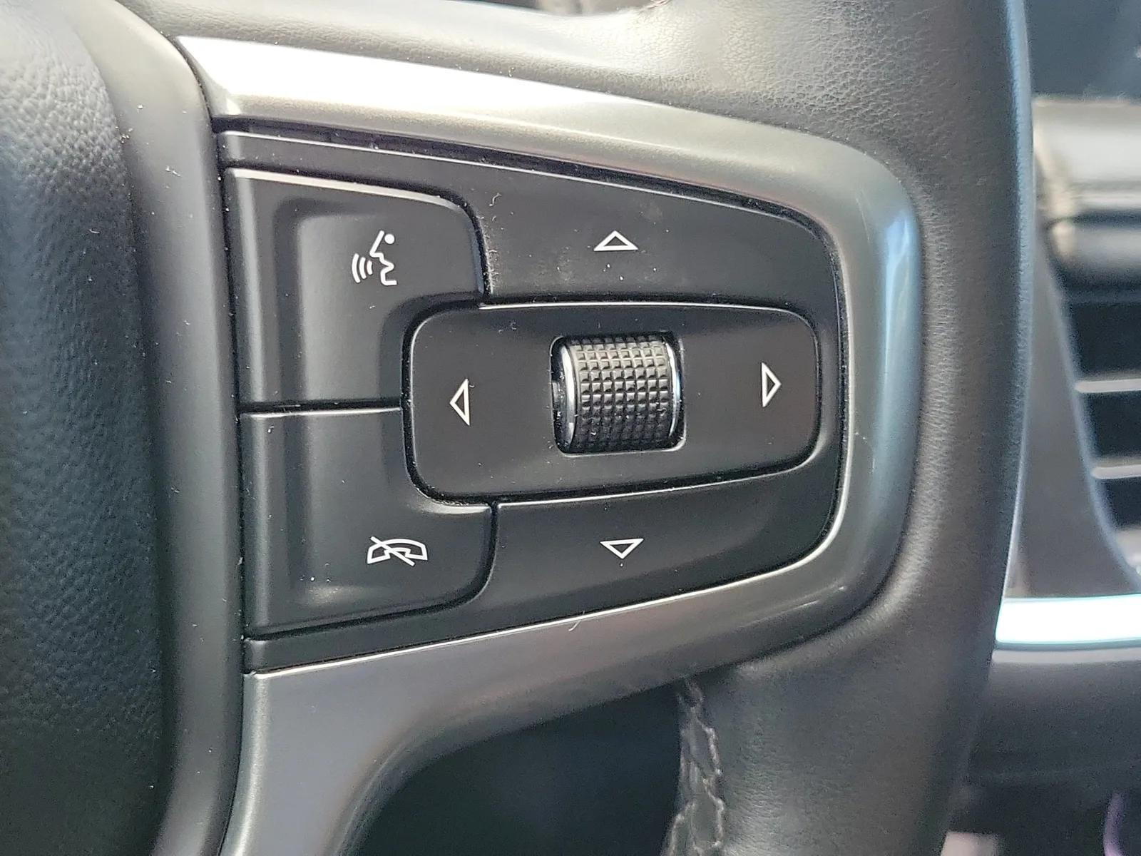 2023 Chevrolet Tahoe LS photo 27