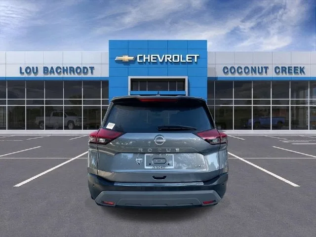 2023 Nissan Rogue SV photo 7