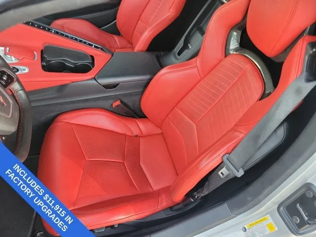 2020 Chevrolet Corvette Stingray 2LT photo 18