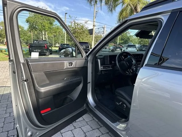 2025 Hyundai Santa Fe SEL photo 22