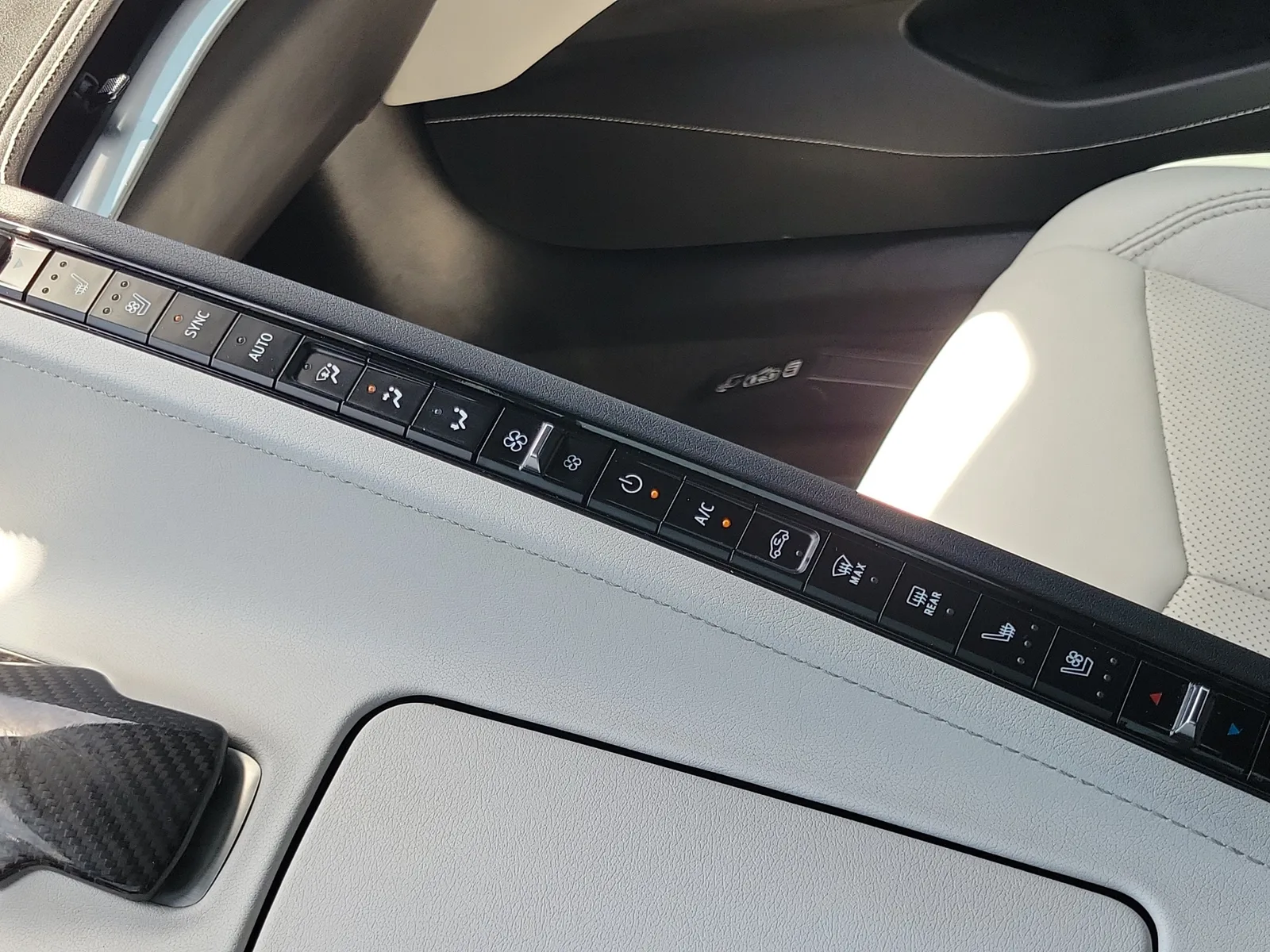 2022 Chevrolet Corvette Stingray 2LT photo 29