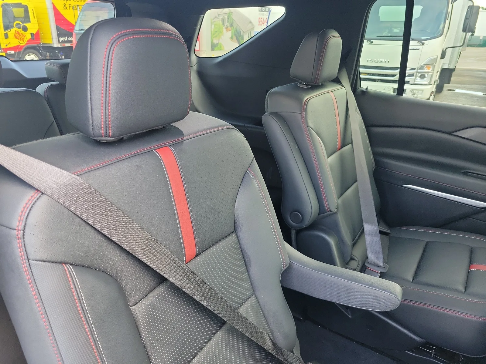 2024 Chevrolet Traverse RS photo 6