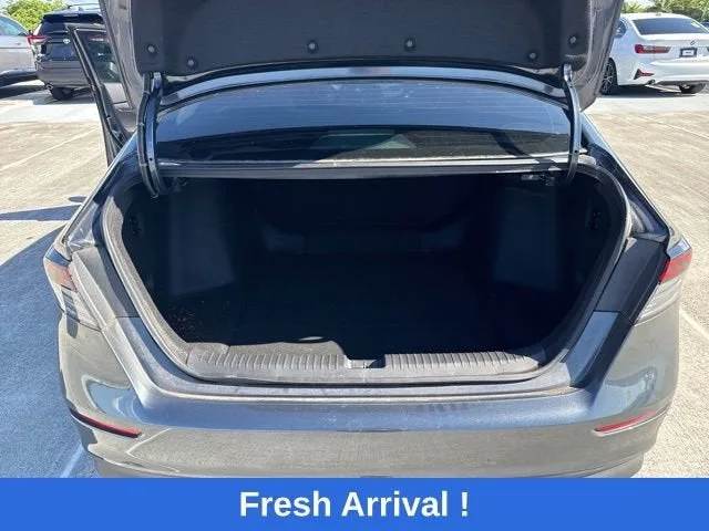2023 Honda Accord Sedan LX photo 6