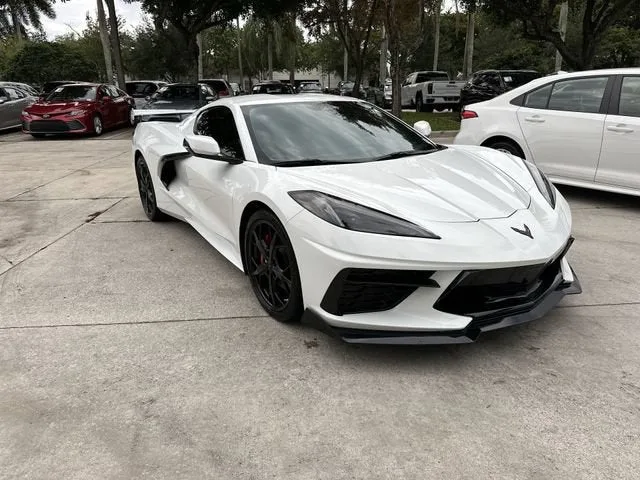 2024 Chevrolet Corvette Stingray 1LT photo 17