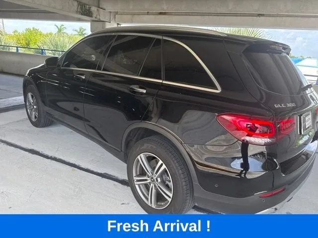 2022 Mercedes-Benz GLC GLC 300 photo 17