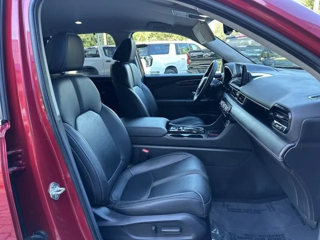 2024 Honda Pilot EX-L 7 Passenger photo 29