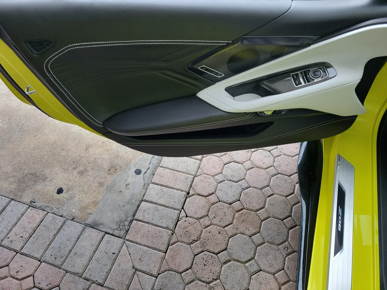 2023 Chevrolet Corvette Z06 3LZ photo 15