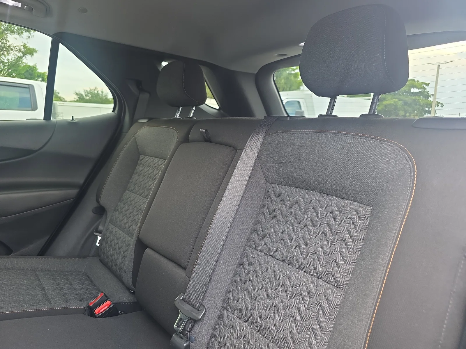 2024 Chevrolet Equinox LT photo 17