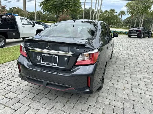 2024 Mitsubishi Mirage G4 ES photo 35