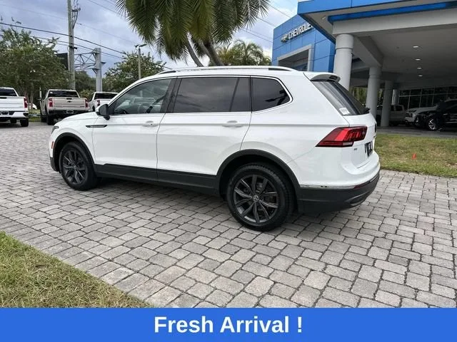 2022 Volkswagen Tiguan SE photo 19
