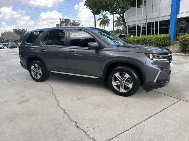 2025 Honda Pilot EX-L photo 15