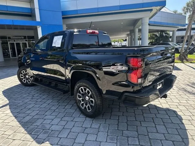 2024 Chevrolet Colorado Z71 photo 15
