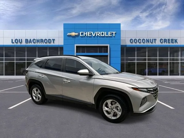 2024 Hyundai Tucson SEL photo 2