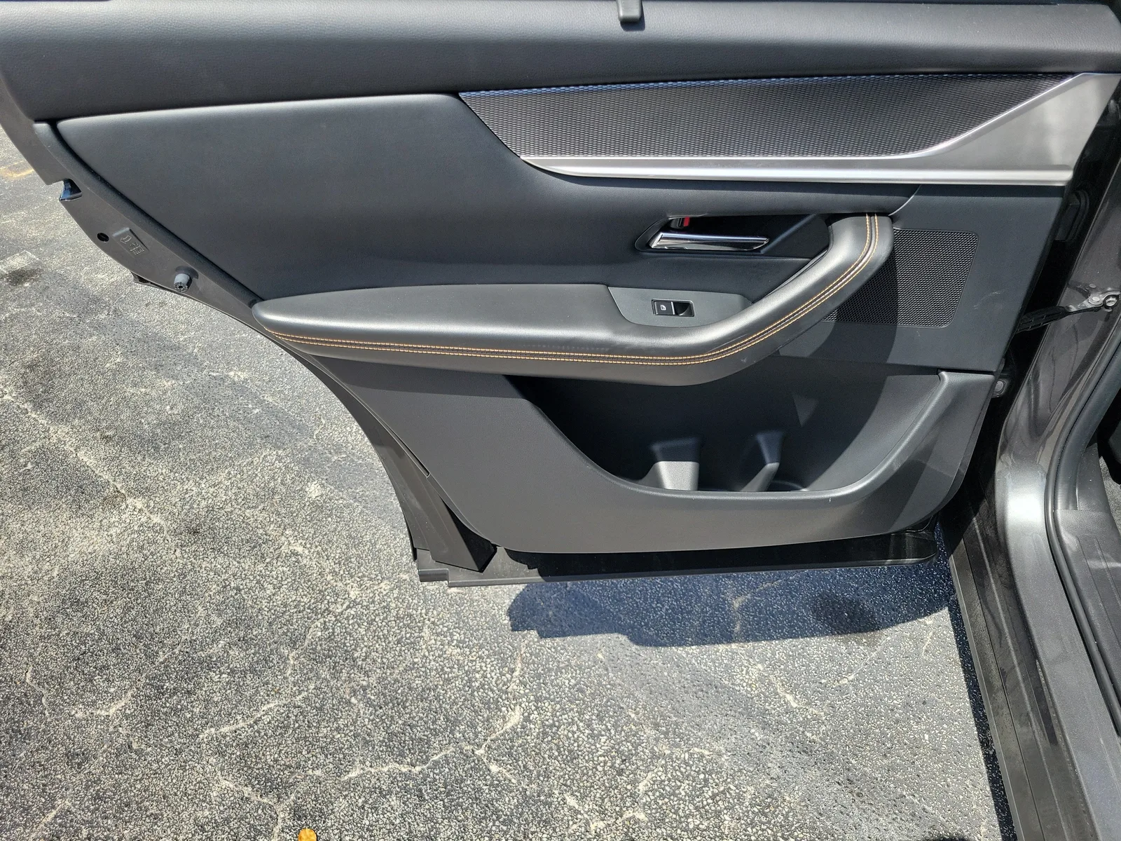 2024 Mazda CX-90 3.3 Turbo Preferred photo 17