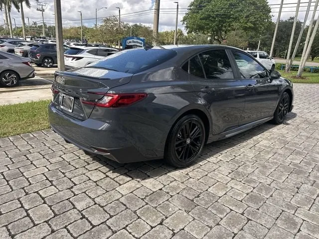 2025 Toyota Camry LE photo 35