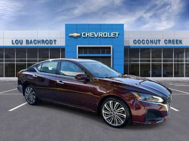 2023 Nissan Altima 2.5 SL photo 2