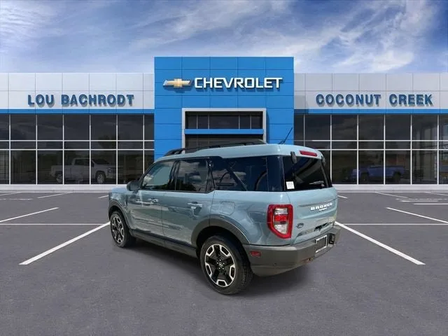 2023 Ford Bronco Sport Outer Banks photo 6