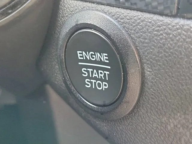 2025 Ford Escape ST-Line photo 29