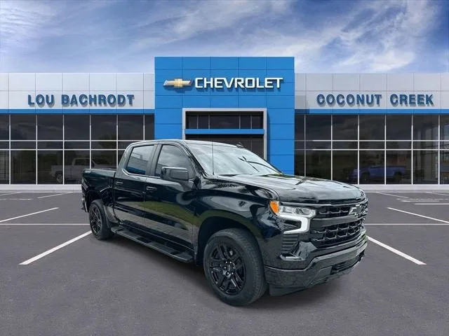 2024 Chevrolet Silverado 1500 RST photo 2