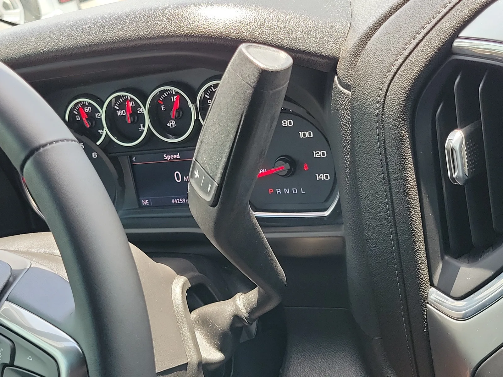 2022 Chevrolet Silverado 1500 LTD RST photo 34