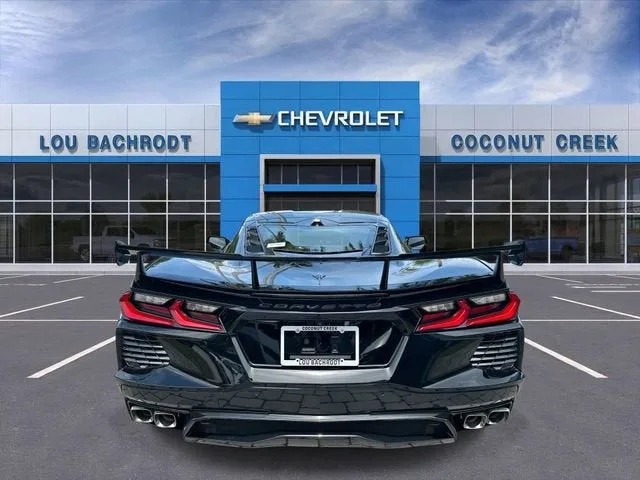2023 Chevrolet Corvette Stingray 2LT photo 7
