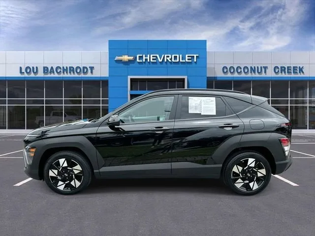 2025 Hyundai Kona SEL photo 5
