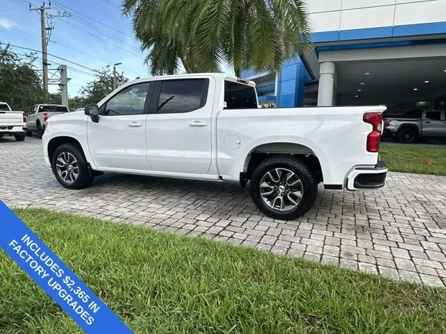 2023 Chevrolet Silverado 1500 RST photo 33