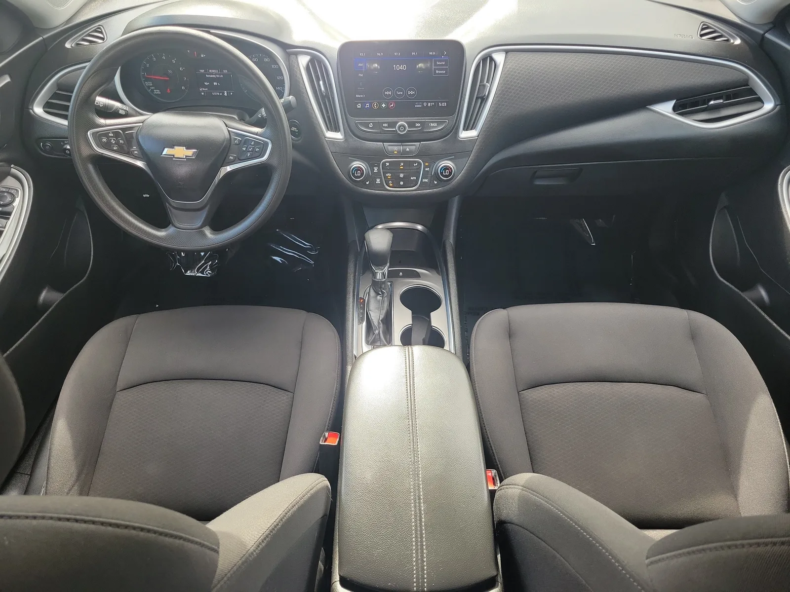 2023 Chevrolet Malibu LT photo 17