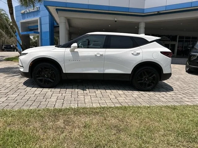 2023 Chevrolet Blazer 2LT photo 32