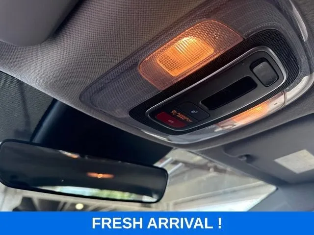 2024 Hyundai Elantra Limited photo 9