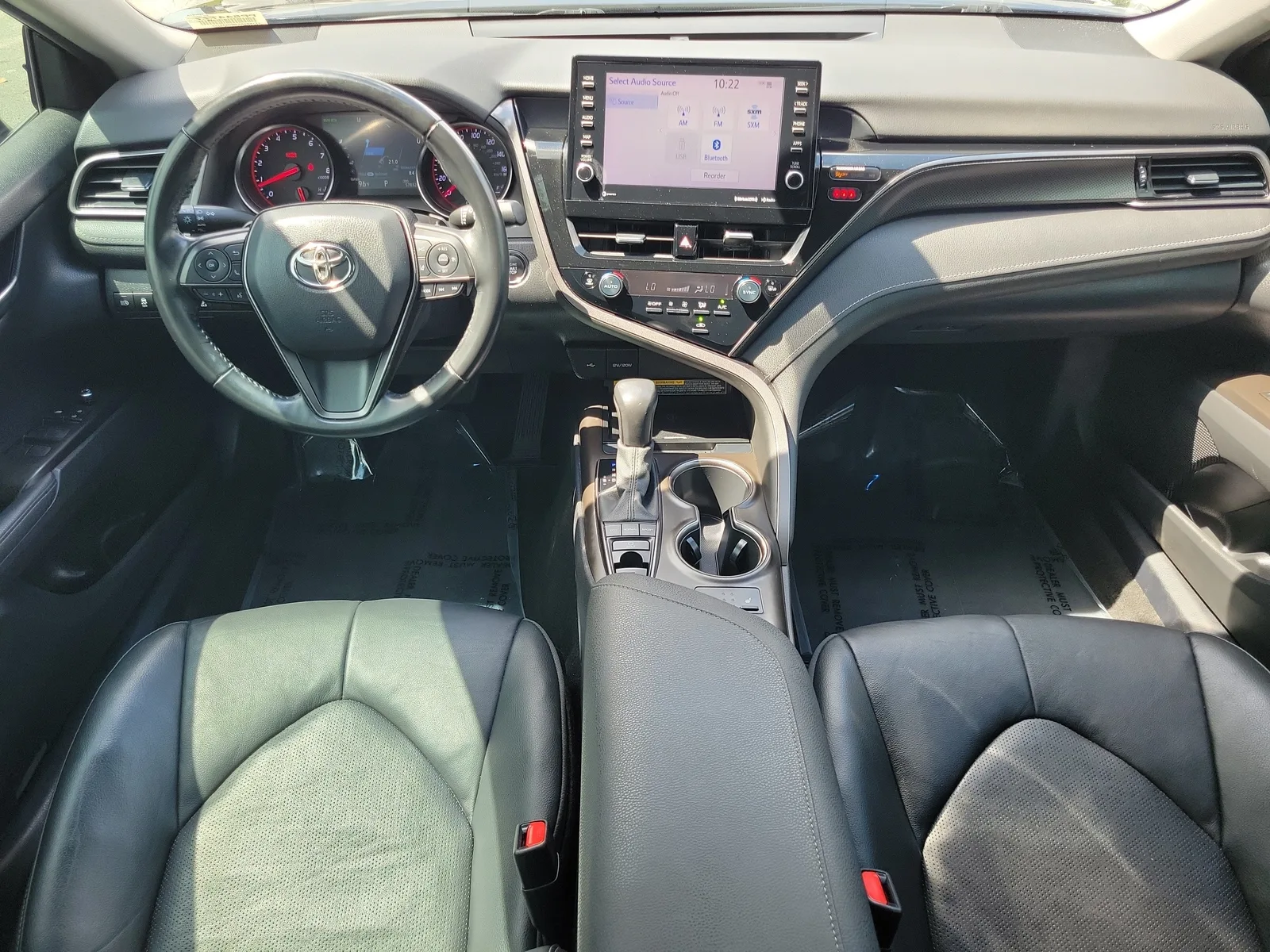 2021 Toyota Camry XSE photo 17