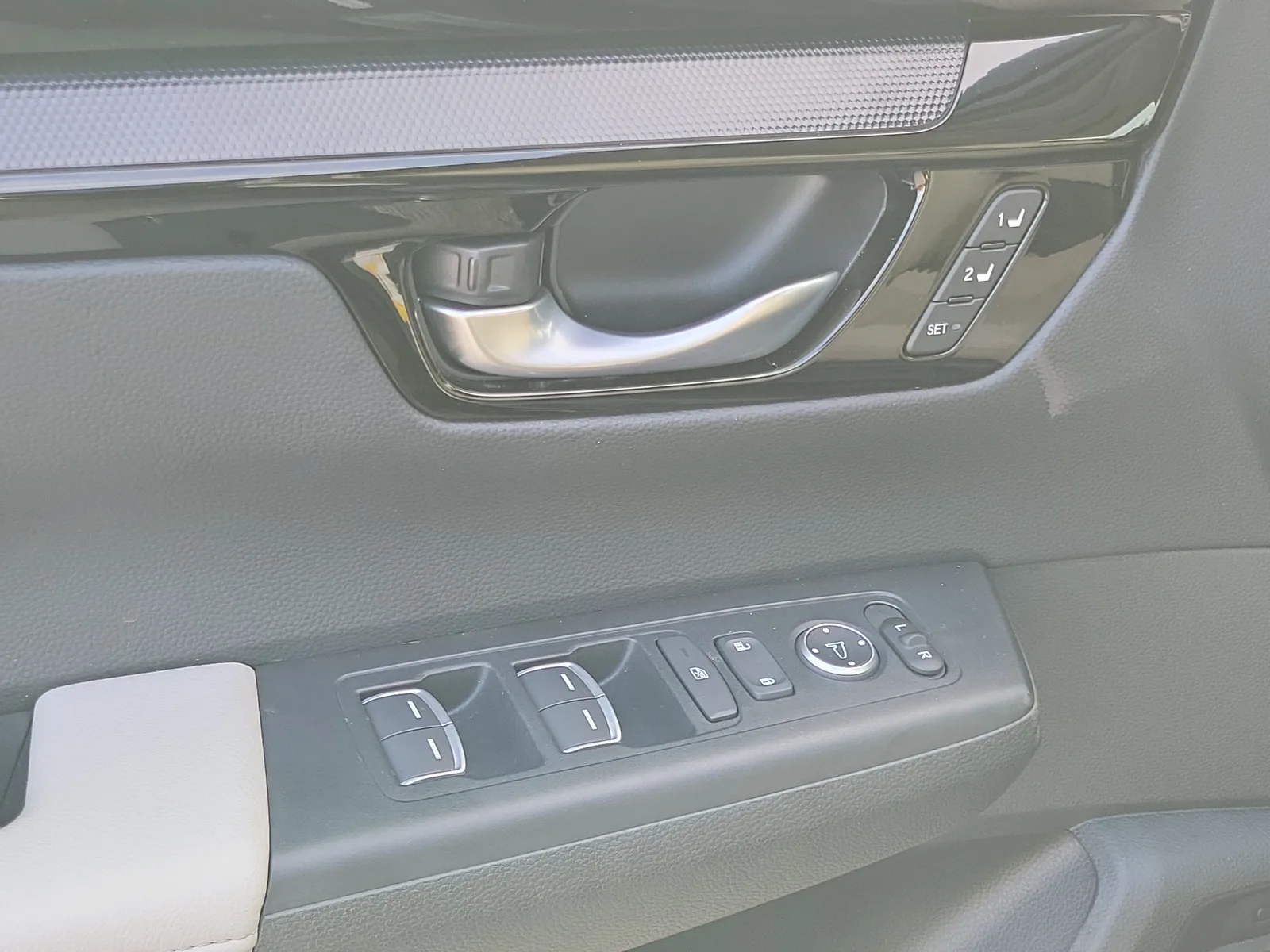 2024 Honda CR-V EX-L photo 23
