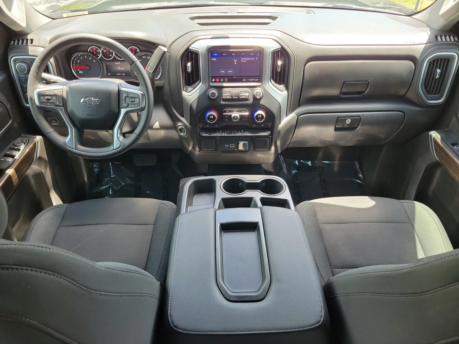 2022 Chevrolet Silverado 1500 LTD RST photo 19