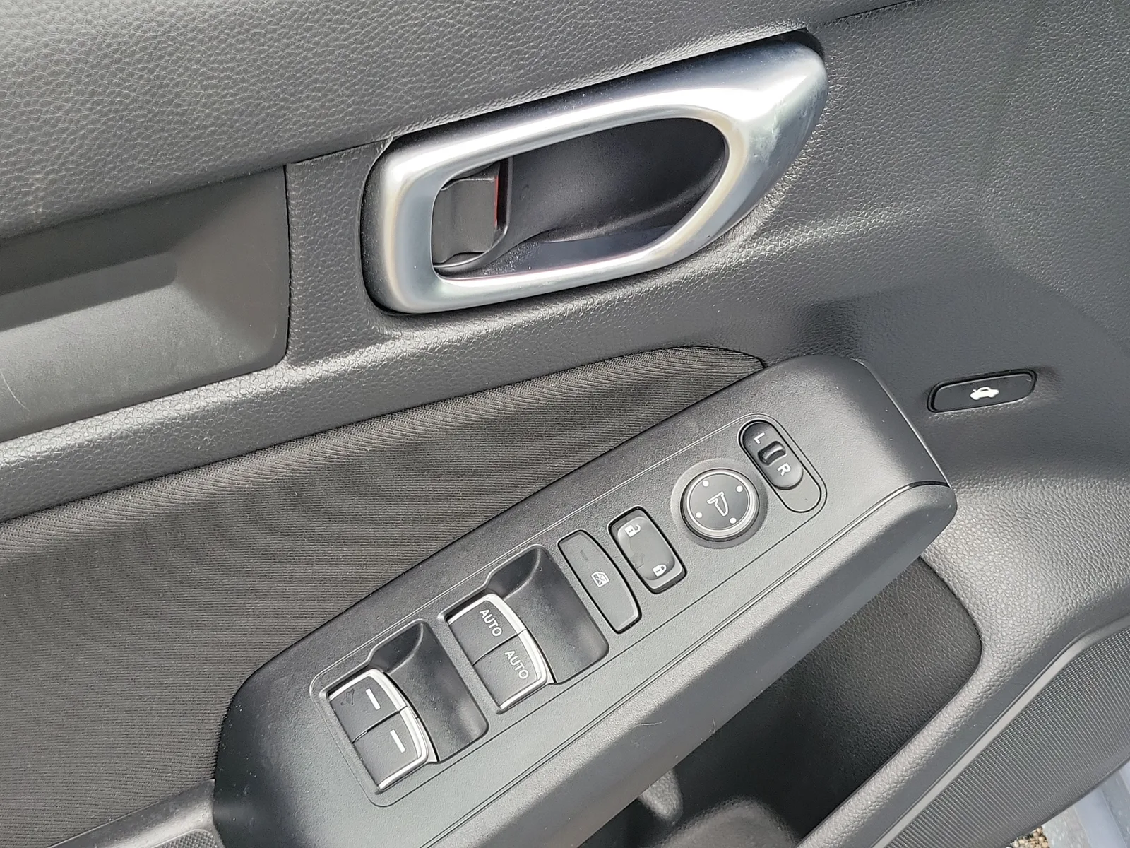 2022 Honda Civic Sedan Sport photo 17