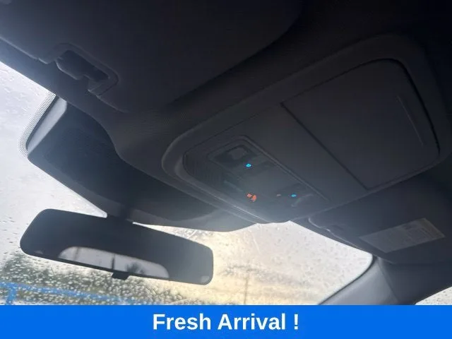 2022 Ford Explorer XLT photo 9