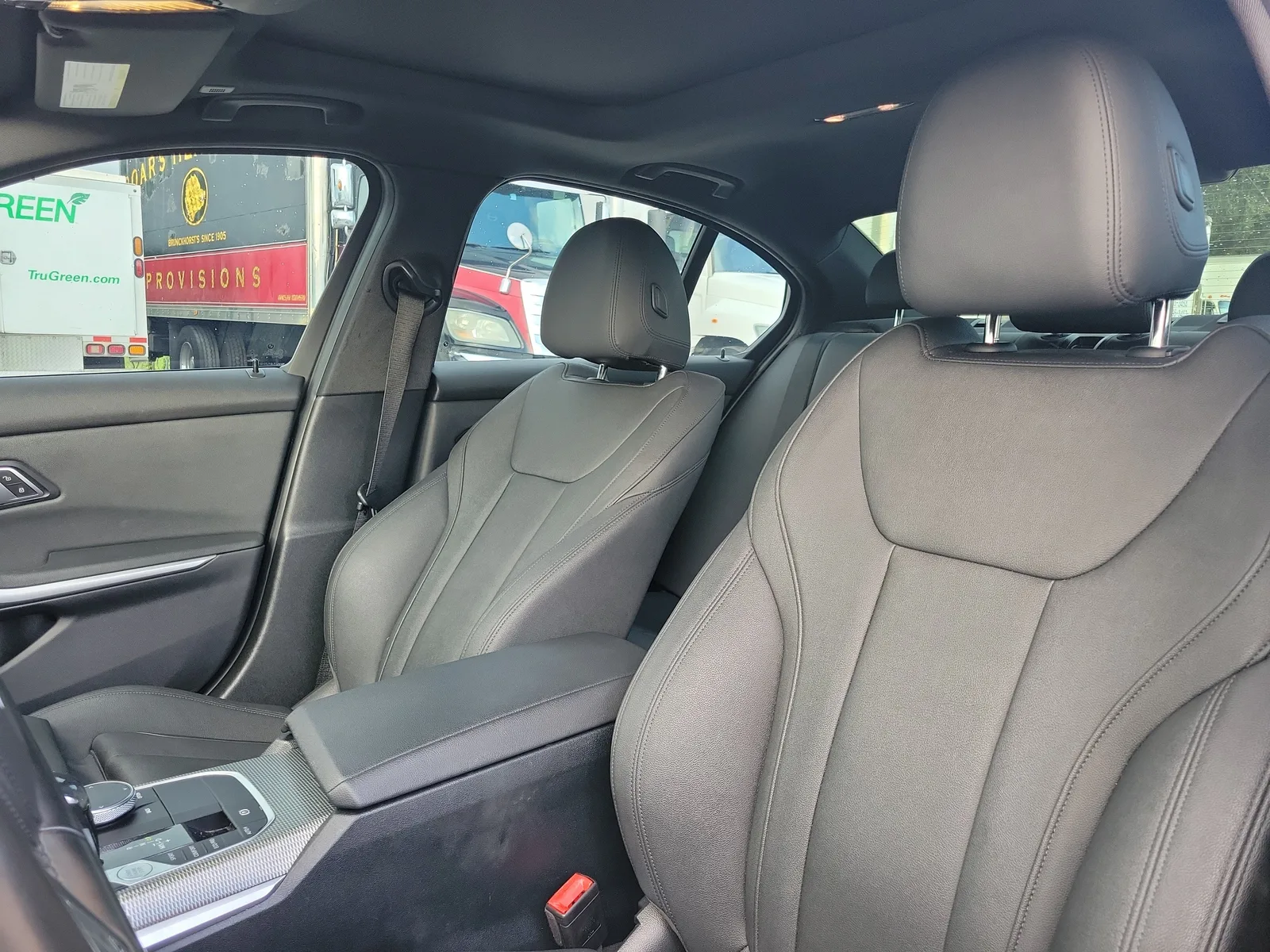 2020 BMW 3 Series 330i photo 20