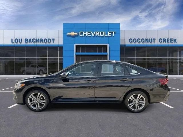 2024 Volkswagen Jetta SE photo 5