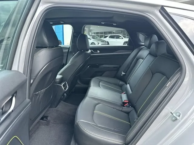 2025 Kia K5 GT photo 27