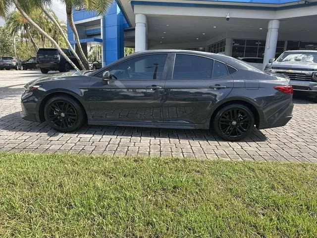2025 Toyota Camry LE photo 31