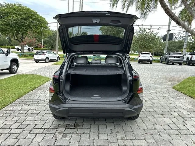2025 Hyundai Kona SEL photo 28