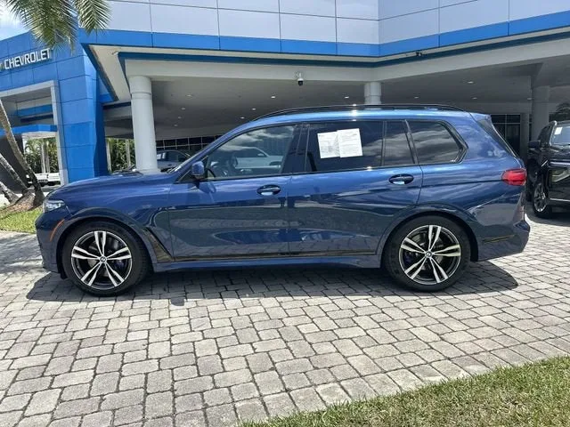 2021 BMW X7 xDrive40i photo 38