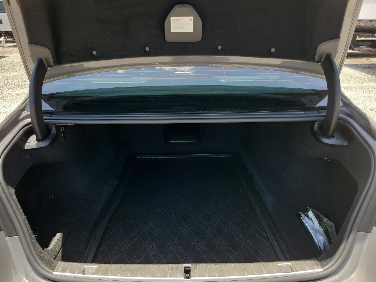 2022 BMW 7 Series 740i photo 12