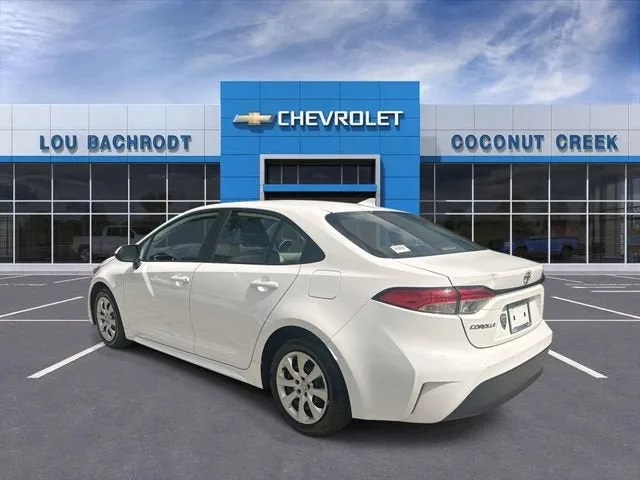 2024 Toyota Corolla LE photo 6